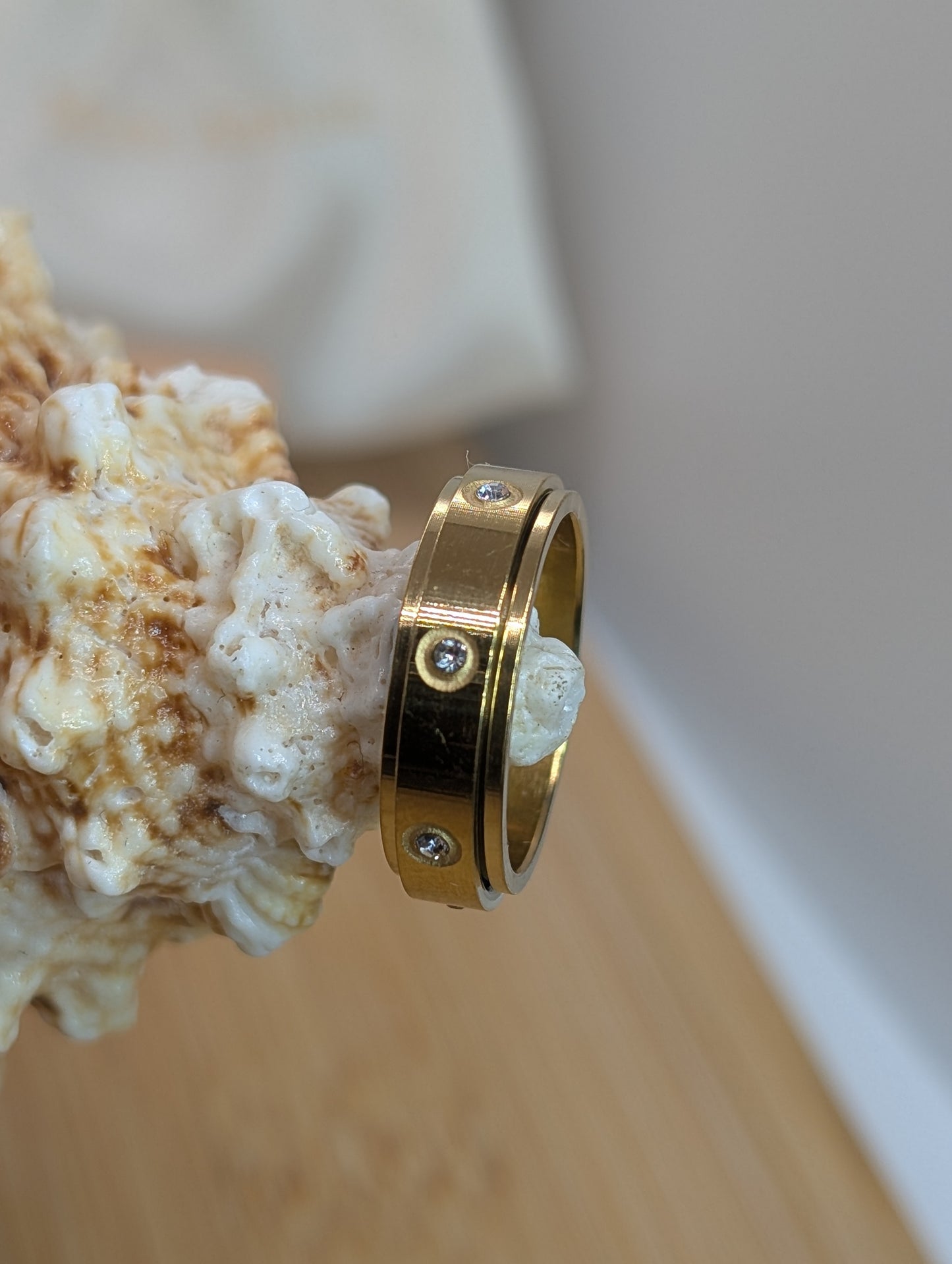 The Amore Gold Ring